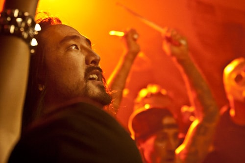 Travis Barker Featuring Steve Aoki Misfits Hypebeast Travis Barker Featuring Steve Aoki Misfits Hypebeast