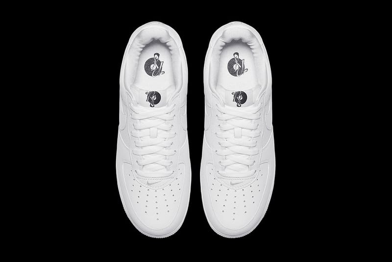 Date De Sortie De La Nike Air Force 1 Roc A Fella Hypebeast