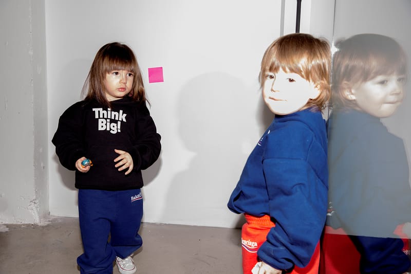 Des Enfants En Balenciaga Prennent Chez SSENSE Hypebeast