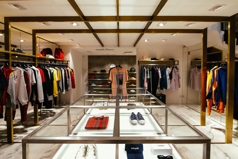 10 Boutique Parisiennes O Shopper Vos Pi ces Streetwear Hypebeast