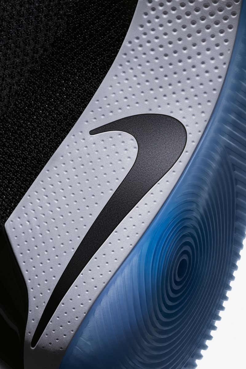 nouvelle nike autolaçante