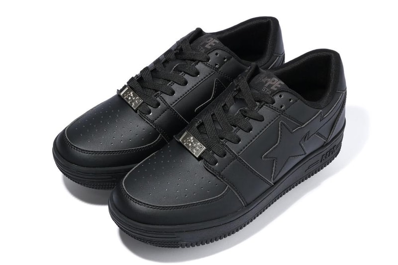 BAPE STA deux modèles monochromes noirs et blancs sortent en France Hypebeast