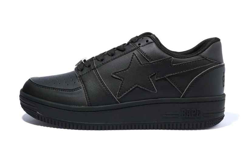 BAPE STA deux modèles monochromes noirs et blancs sortent en France Hypebeast