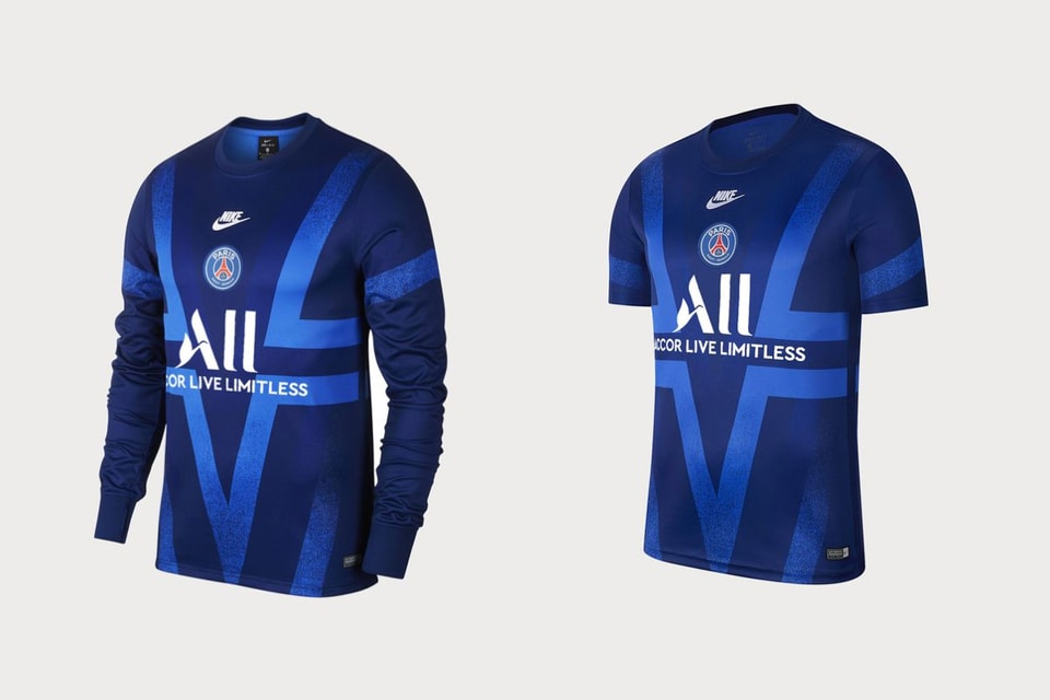 PSG  Des maillots bleus prématch dévoilés  HYPEBEAST