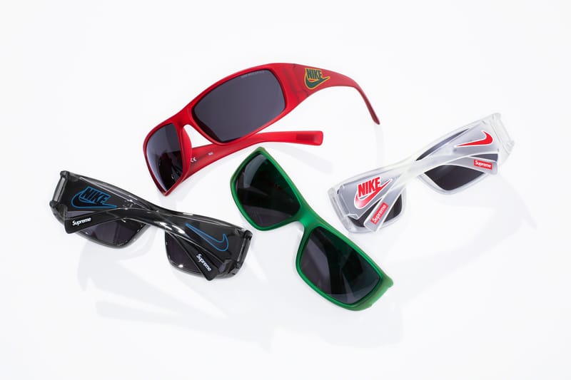 Supreme x Nike une collab centr e sur le cuir d voil e Hypebeast