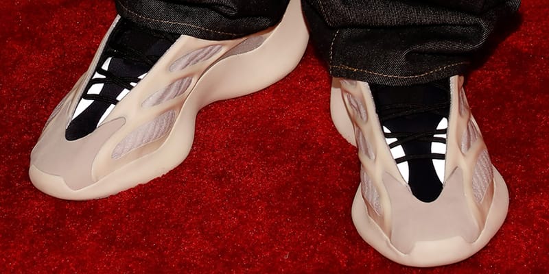 Yeezy 700 prochaine sortie on sale