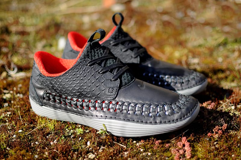 Nike solarsoft shop moccasin woven