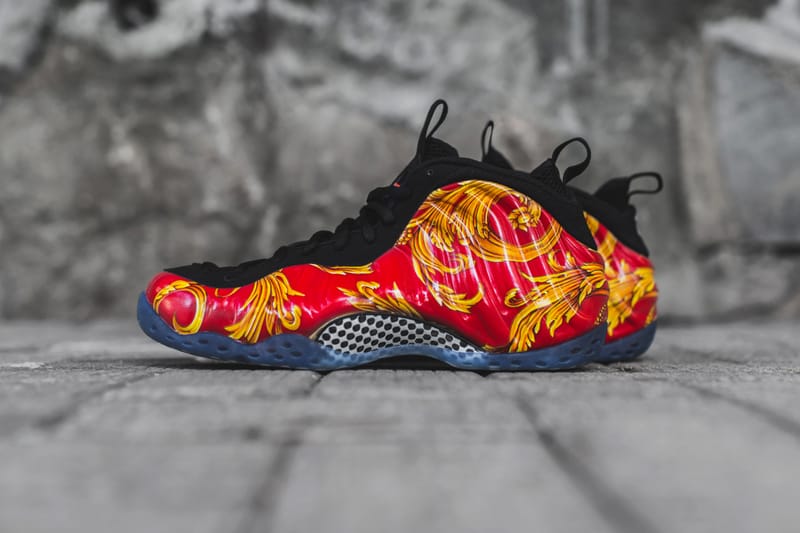 细览Supreme x Nike Air Foamposite 1 SP 联乘鞋款| Hypebeast