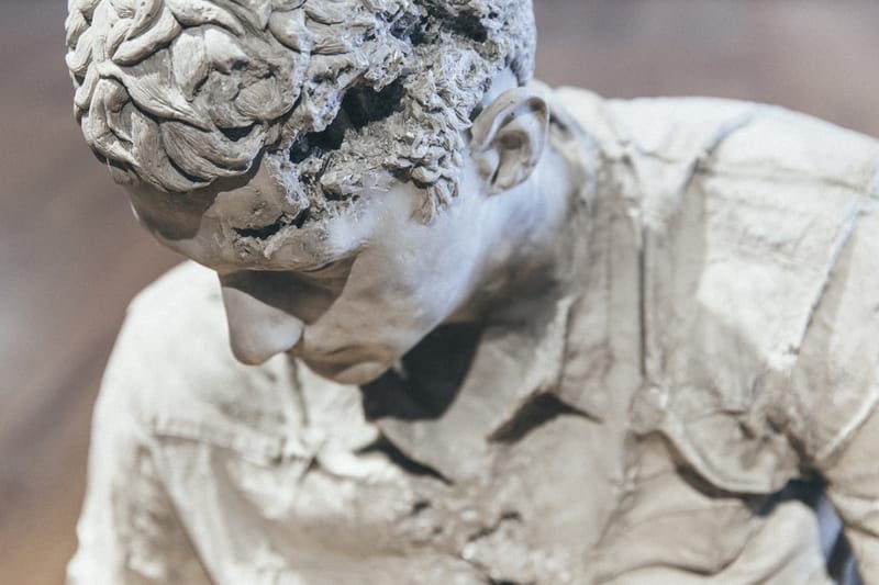 Daniel Arsham 艺术展览「Fictional Archeology」@ 香港 Galerie Perrotin | Hypebeast