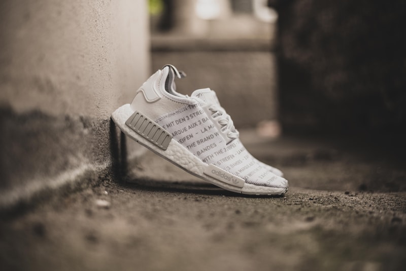 adidas originals nmd runner pk white