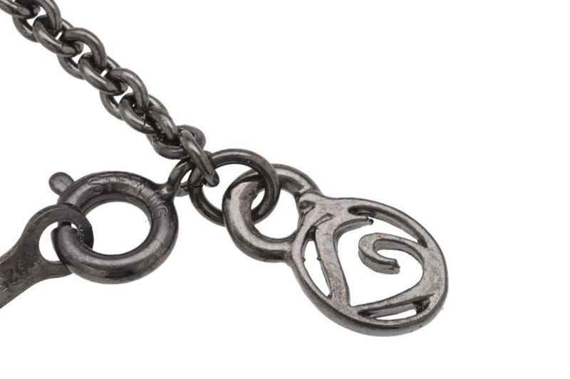 Medicom Toy x Velvet Lounge 联名BE@RBRICK 吊饰| Hypebeast