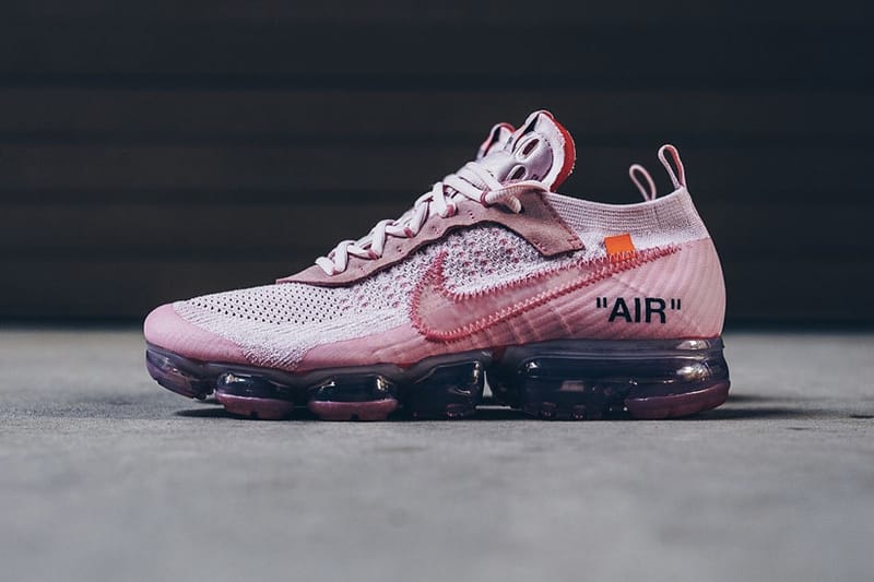 Pink vapormax off white hotsell