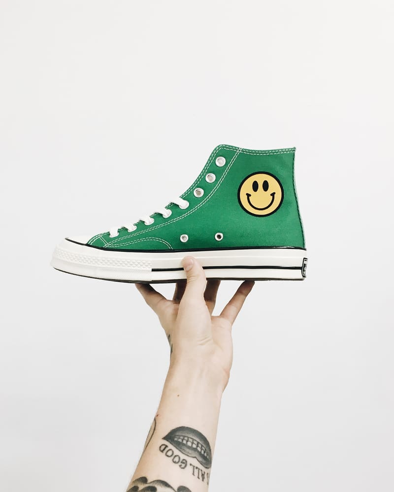 Converse x shop a bathing ape