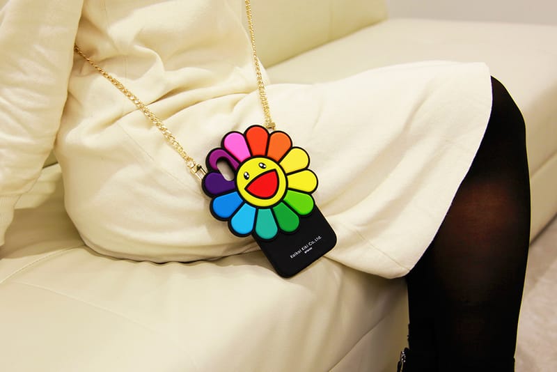 村上隆　Flower kaikaikiki スマホケース　フリップケース　新品 村上隆 Flower kaikaikiki スマホケース フリップケース 新品