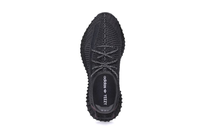 YEEZY BOOST 350 V2 全新黑魂配色官方图片释出| Hypebeast