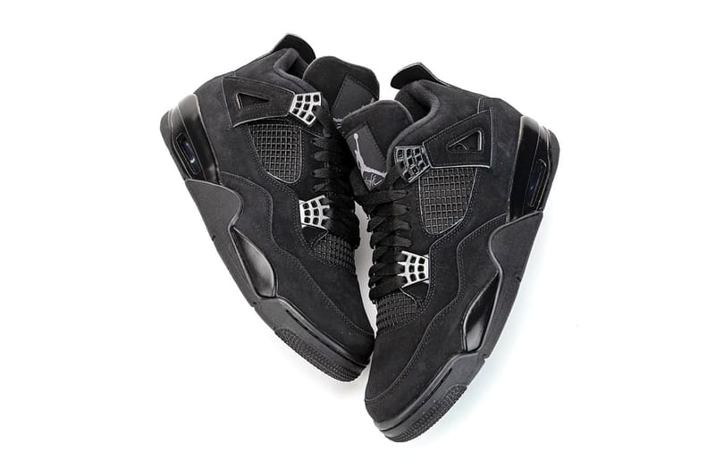 极致黑魂复刻− Air Jordan 4「Black Cat」2020 实鞋近赏| Hypebeast