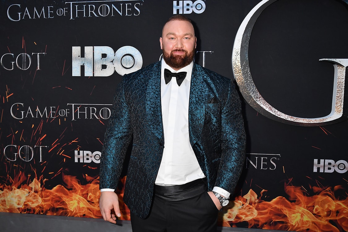《Game Of Thrones》魅力持续!Drake 于 Billboard 颁奖典礼上致敬 Arya Stark | HYPEBEAST