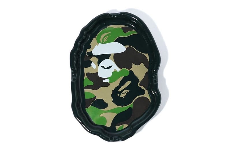 A BATHING APE® 推出全新ABC NEON CAMO Zippo 打火机| Hypebeast