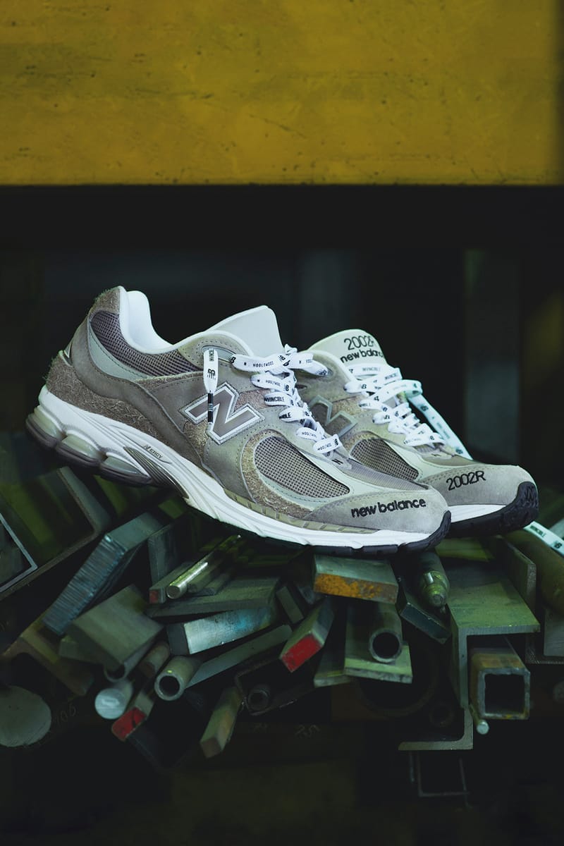 INVINCIBLE X N.HOOLYWOOD X New Balance 三方联名鞋款ML2002RV 正式