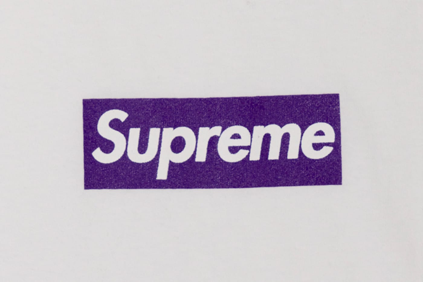 Supreme 全系列Box Logo T-Shirt 预估拍售价格高达$200 万美元| Hypebeast