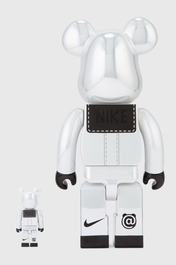 BE@RBRICK x NIKE SB 2020 WHITE 套组正式上架| Hypebeast