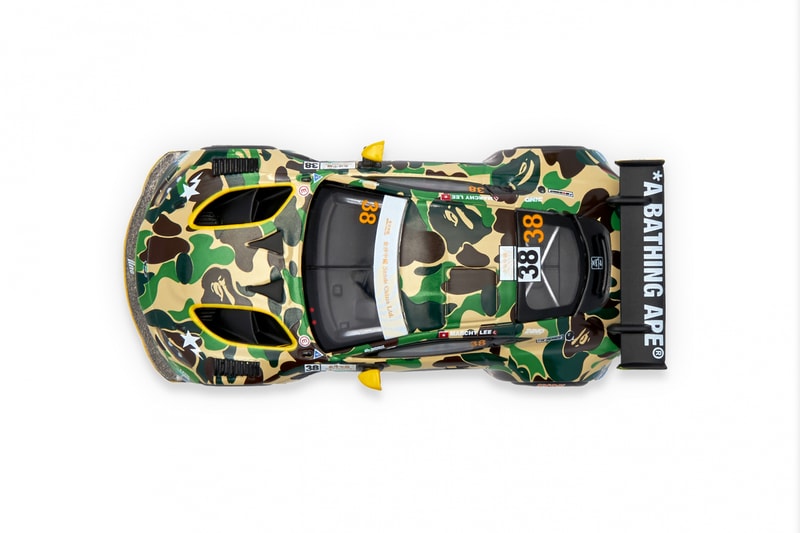 BAPE® x ASTON MARTIN GT3 联名模型车即将登场| Hypebeast