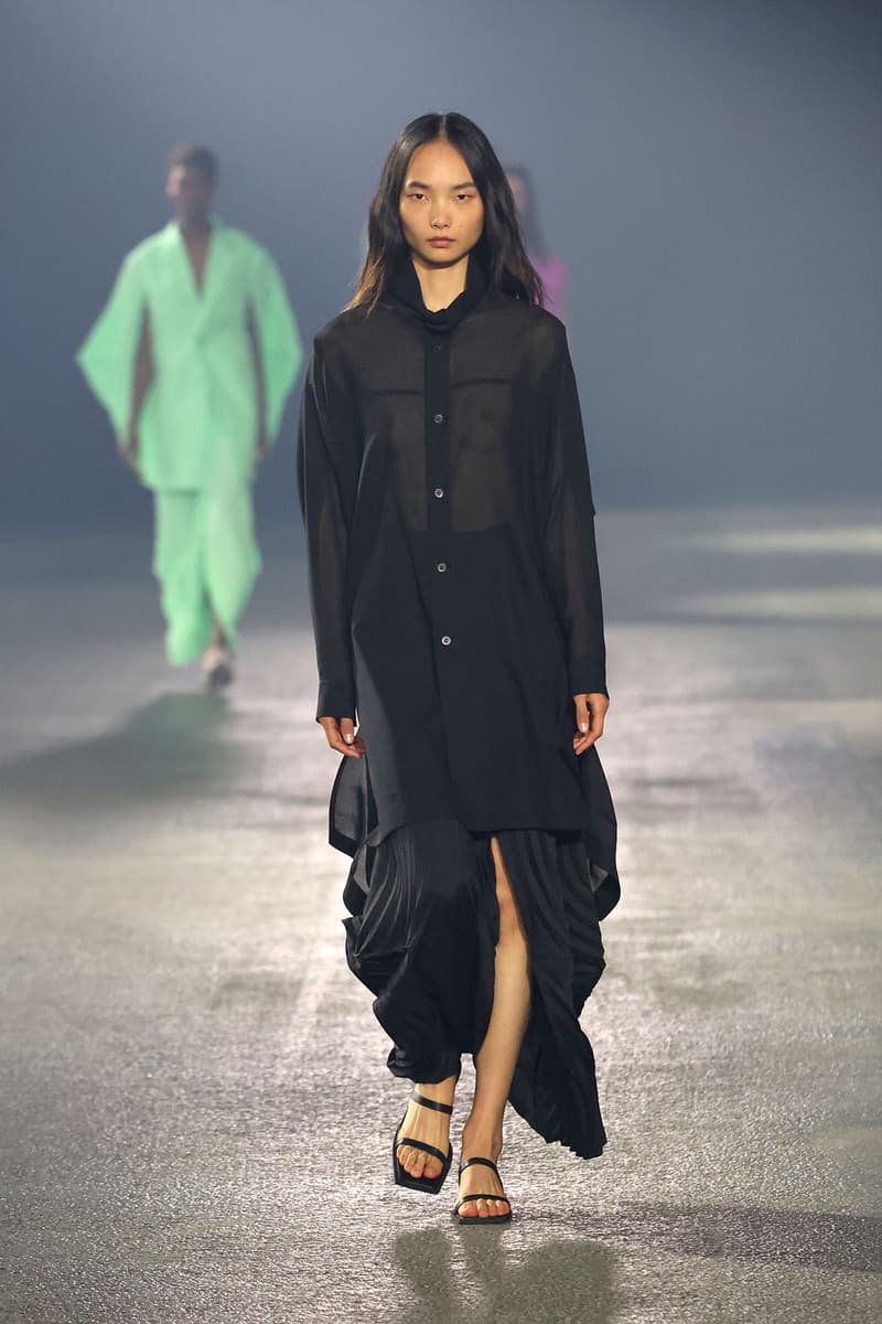 ISSEY MIYAKE 2023 春夏系列时装秀正式发布| Hypebeast