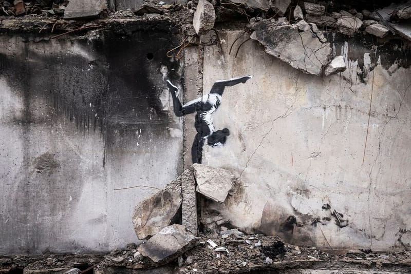 Banksy 证实亲赴乌克兰基辅等城市创作7 幅壁画| Hypebeast