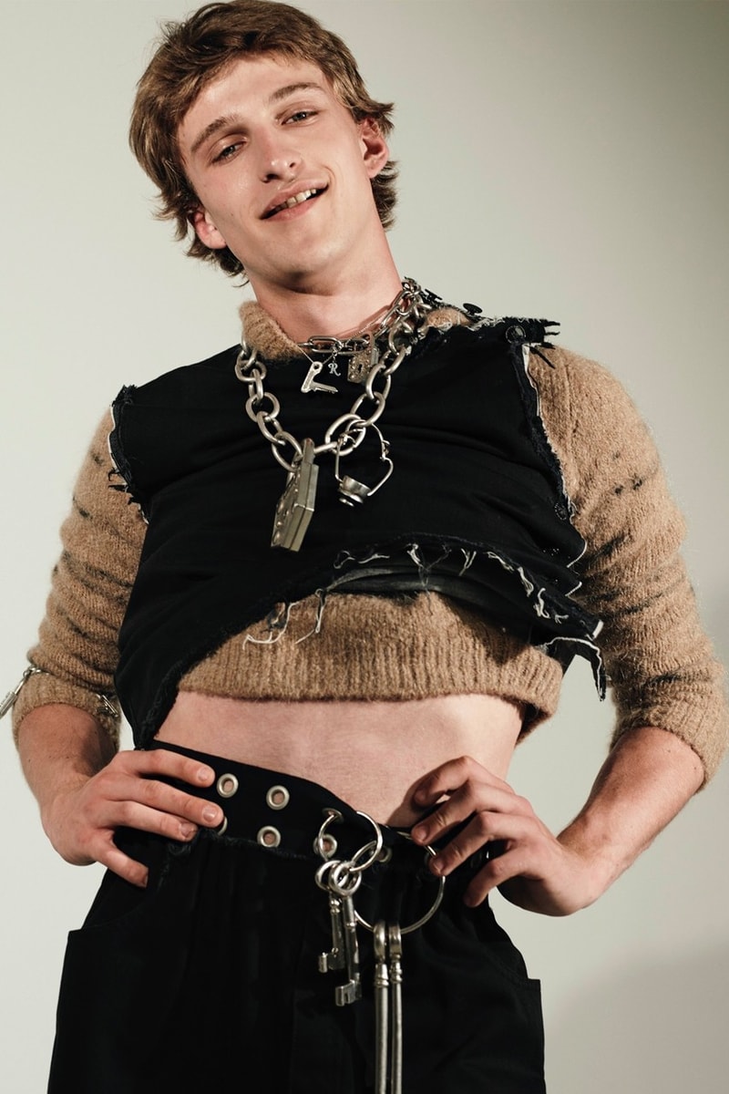 Raf Simons 正式发布 2023 春夏系列首波形象大片 | Hypebeast