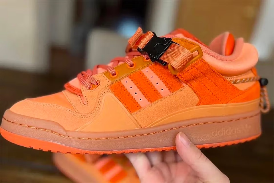 Bad Bunny x adidas Forum Buckle Low 联名新色「Orange Flare」样品