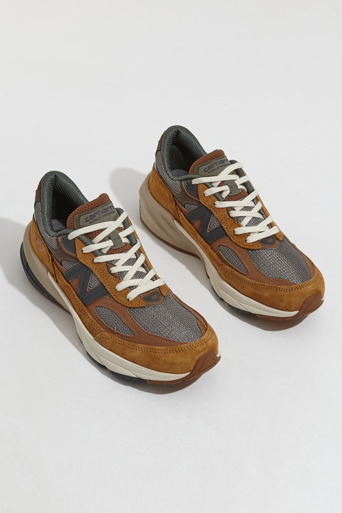 Carhartt WIP x New Balance 990v6 最新联乘鞋款率先亮相| Hypebeast