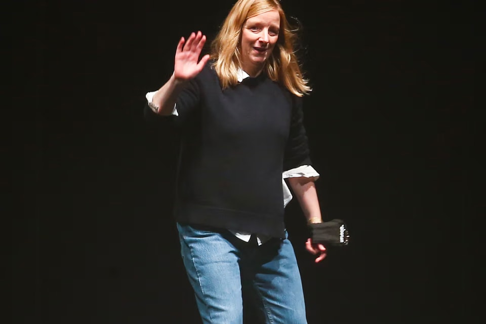 Sarah Burton Steps Down as Creative Director of Alexander McQueen A Look at Her Legacy