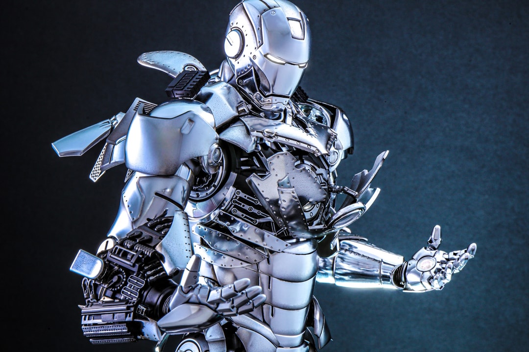 Hot Toys Unveils New Alloy Version of Iron Man Mark II (2.0) for 2024