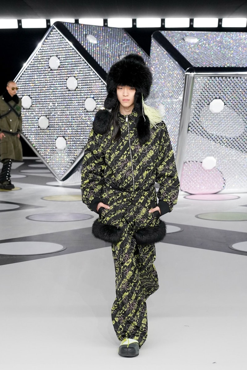 Off-White™ 2024 秋冬系列大秀登场 | Hypebeast