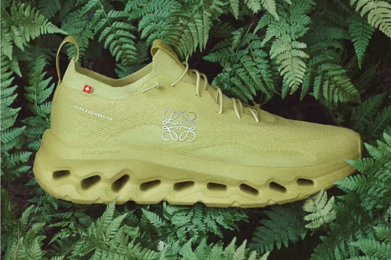 PLEASURES x ASICS GEL-NYC 最新联名鞋款发布| Hypebeast