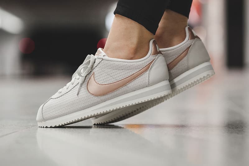 nike classic cortez leather blue