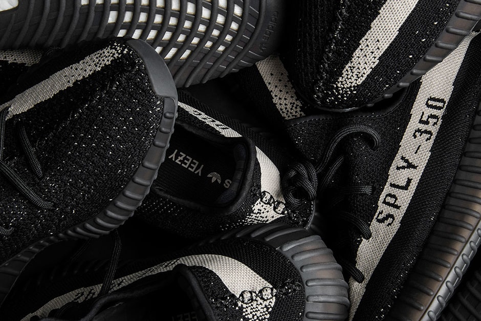 Adidas Yeezy Sply 350 Black And White - Images | Amashusho