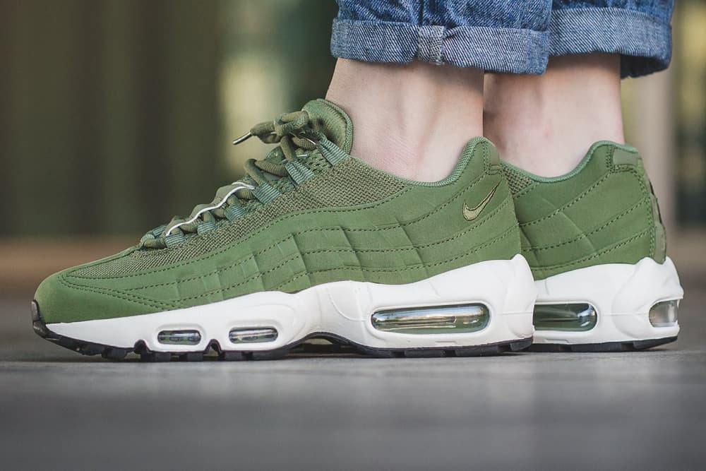 air max palm trees
