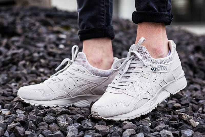 asics disney gel lyte v