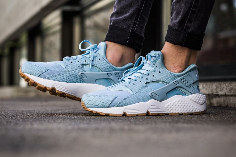 nike air huarache run ultra coastal blue