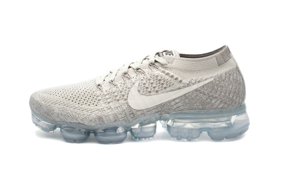 nike vapormax pale grey