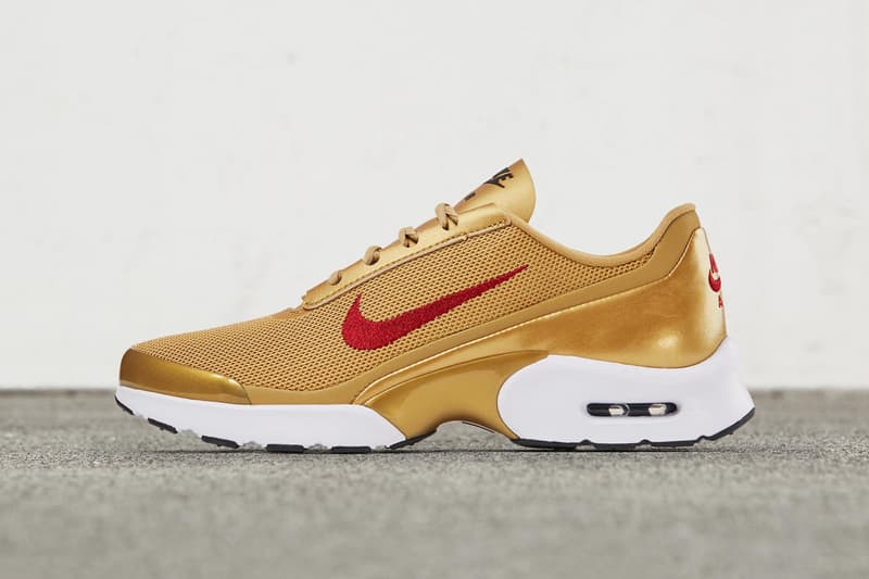 gold airmaxes