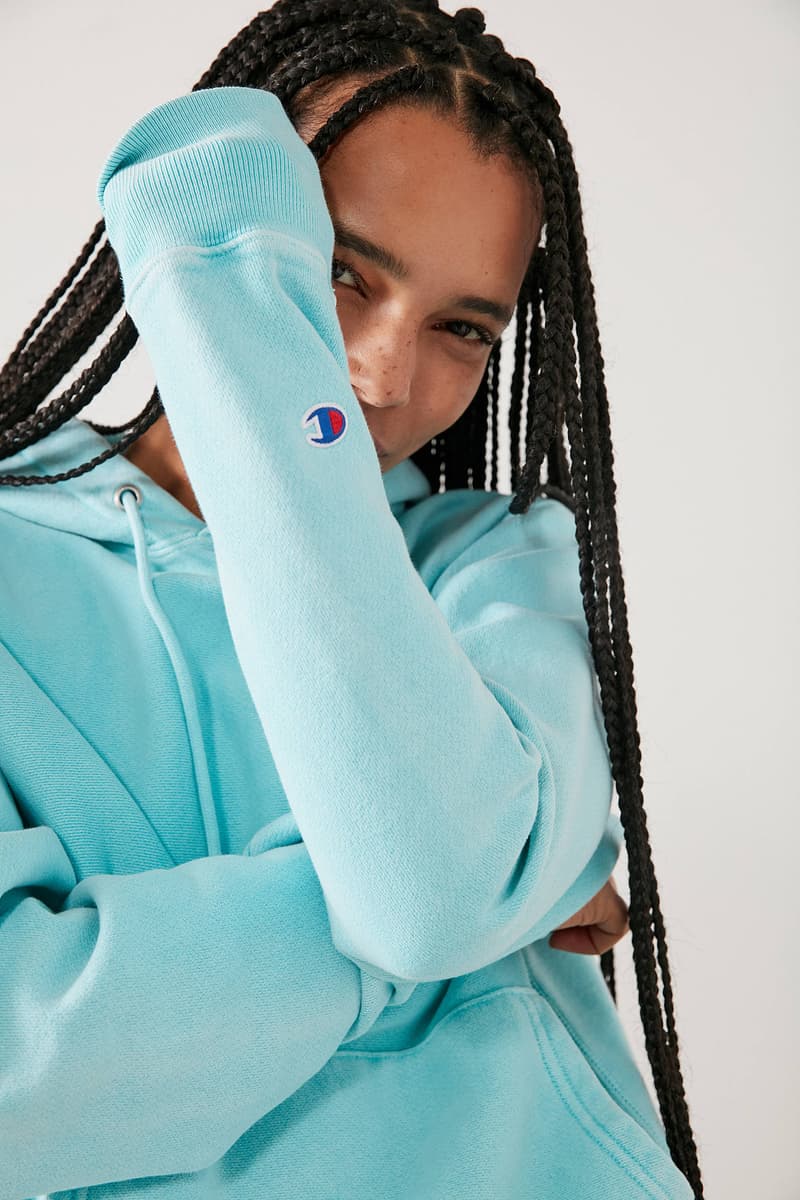 champion sweatshirt urban outfitters
