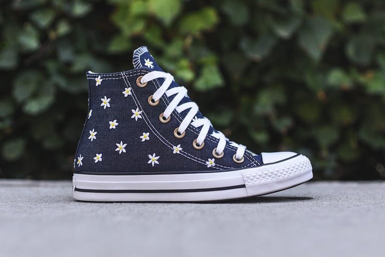 daisy high top converse