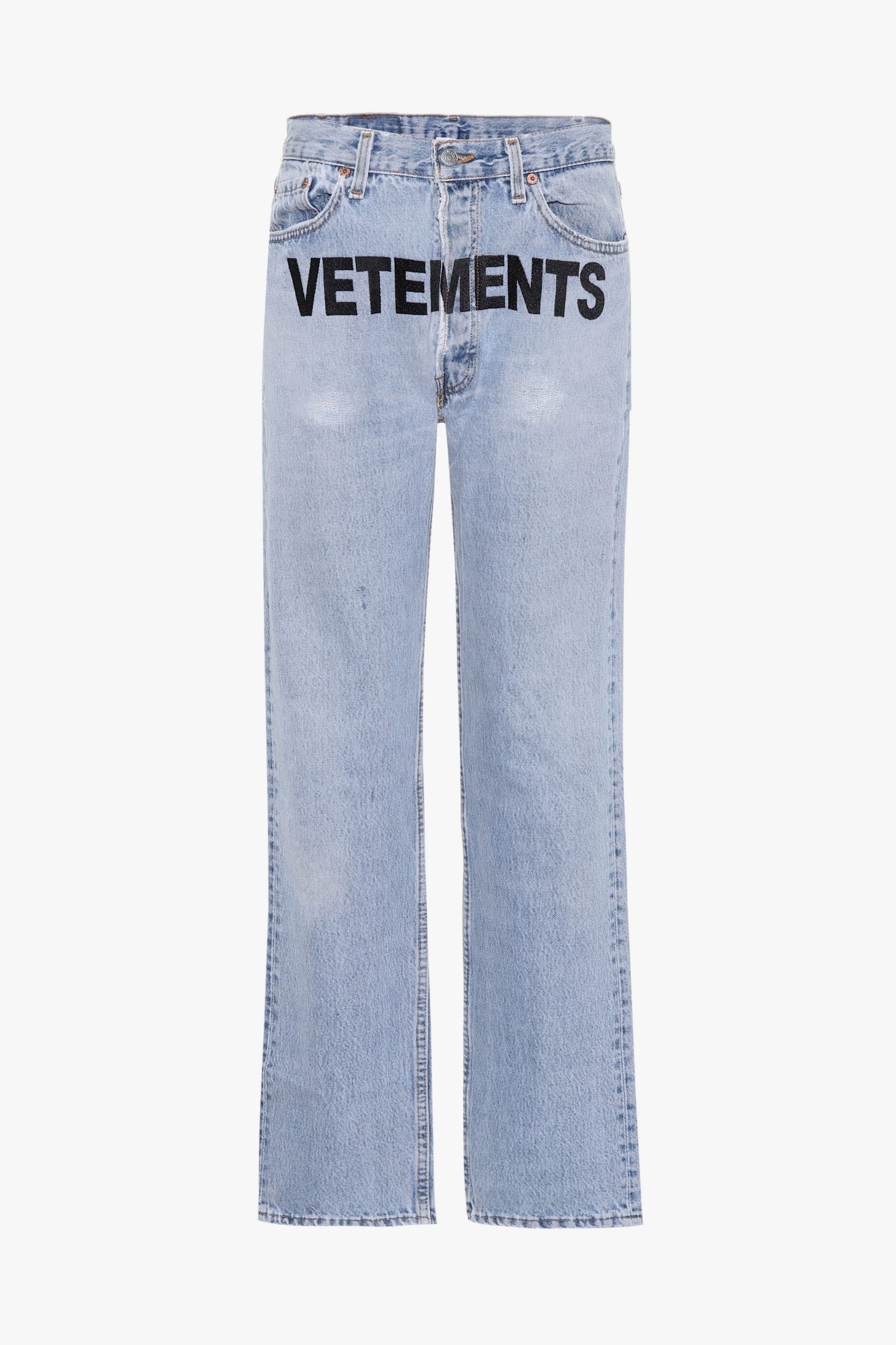 Introducir 85+ imagen vetements x levi's jeans - Thptnganamst.edu.vn