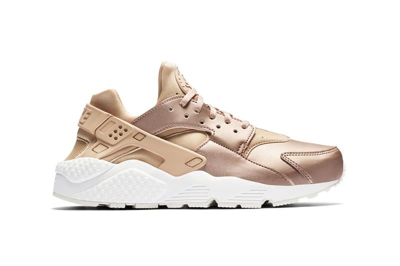 Nike Air Huarache Run In Metallic Red Bronze | HYPEBAE Nike Air Huarache Run In Metallic Red Bronze | HYPEBAE