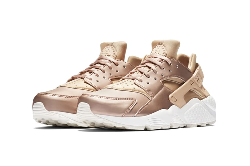 Nike Air Huarache Run In Metallic Red Bronze | HYPEBAE Nike Air Huarache Run In Metallic Red Bronze | HYPEBAE