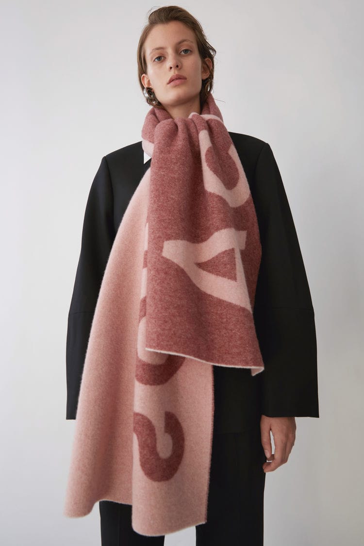 小物 acne studious JACQUARD LOGO SCARF acne studious JACQUARD LOGO SCARF