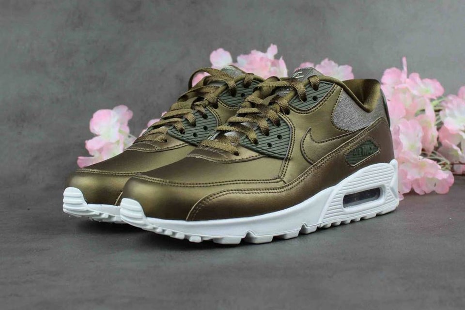 air max 90 cream and green
