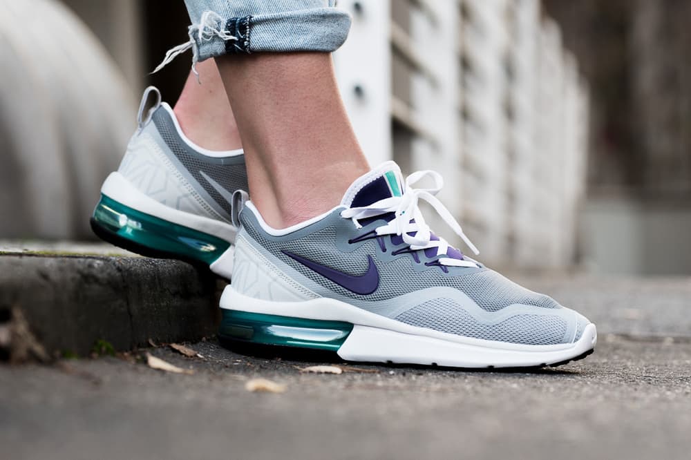 nike air max fury grey